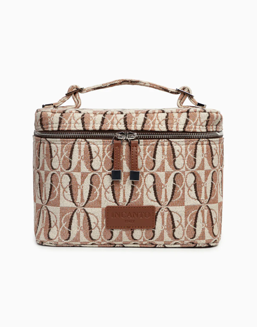una borsa per cosmetici ID396